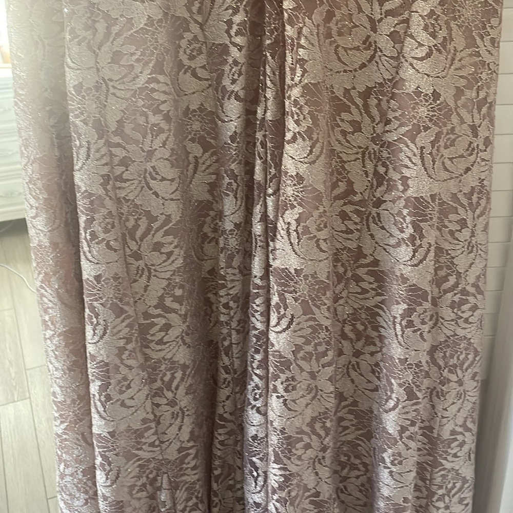 NWOT Tahari Embellished Lace Dress Size 16 - Picture 9 of 14